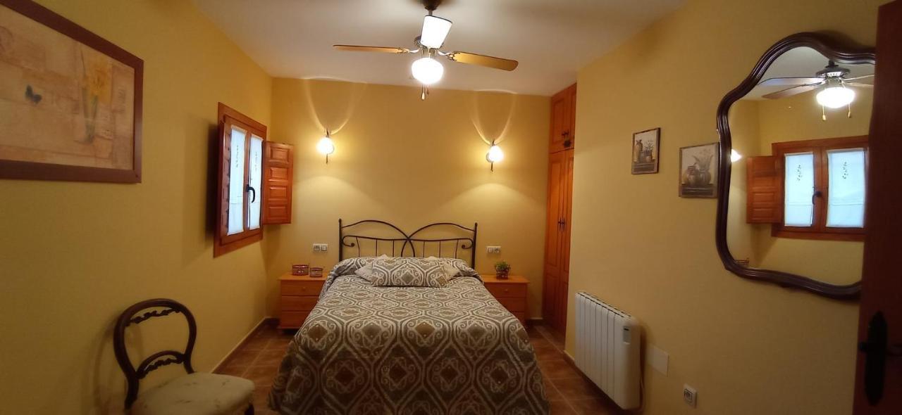 Casa Camille.Villares Elche De La Sierra Dış mekan fotoğraf