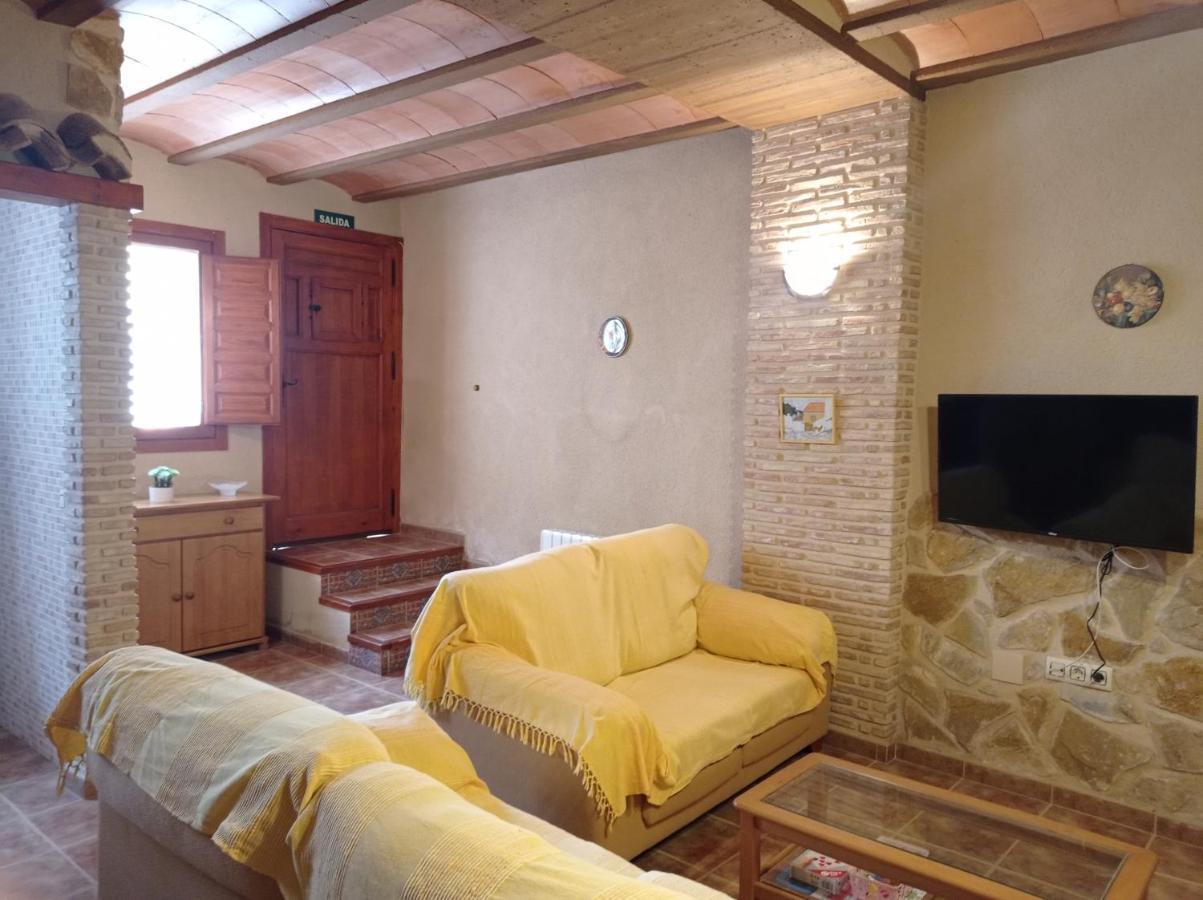 Casa Camille.Villares Elche De La Sierra Dış mekan fotoğraf